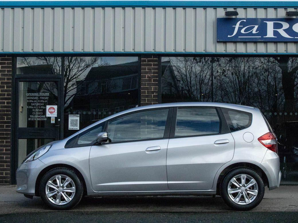 Honda Jazz 1.4 i-VTEC ES 5 door CVT Auto Hatchback Petrol Alabaster Silver Metallic