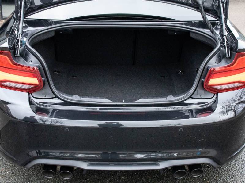 BMW M2   Registered:2018(68)