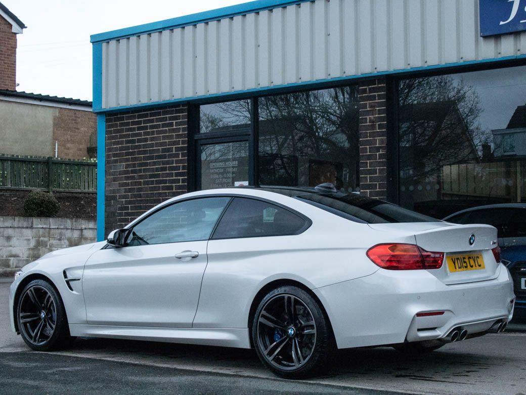 BMW M4 M4 3.0 Coupe DCT Coupe Petrol Mineral White Metallic