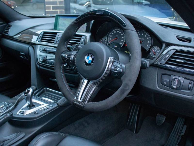 BMW M4   Registered:2015(15)