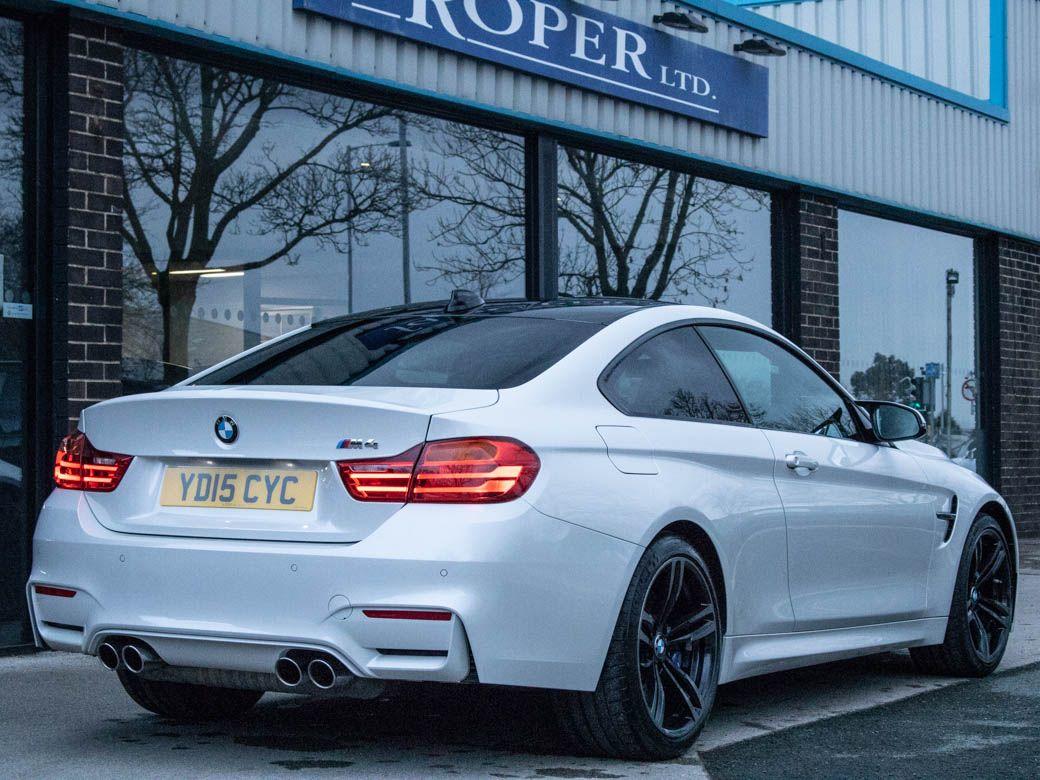 BMW M4 M4 3.0 Coupe DCT Coupe Petrol Mineral White Metallic