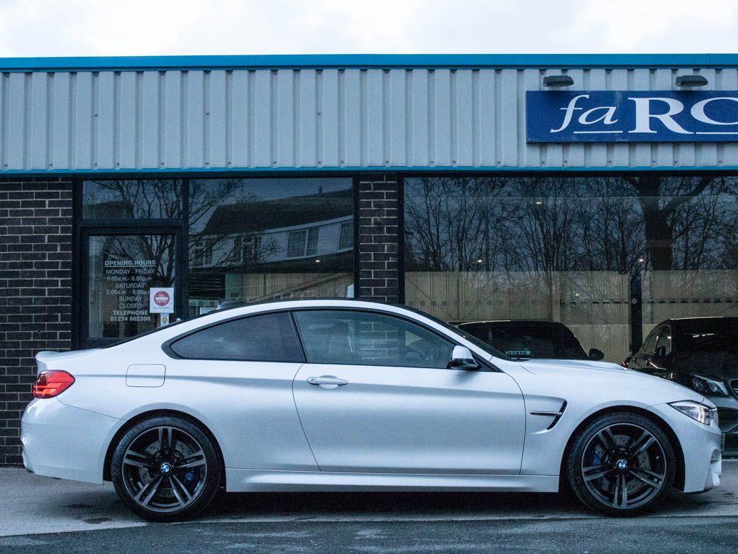 BMW M4 M4 3.0 Coupe DCT Coupe Petrol Mineral White Metallic