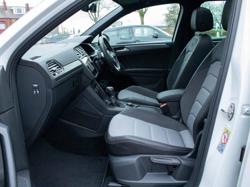 Volkswagen Tiguan   Registered:2017(67)