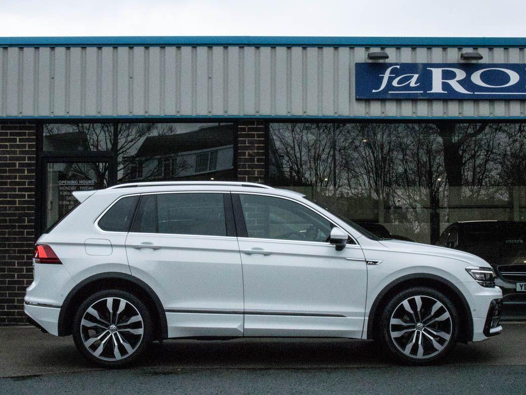 Volkswagen Tiguan 2.0 TDI 4MOTION R-Line DSG Auto 150ps Estate Diesel Pure White