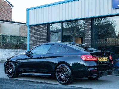 BMW M4 M4 3.0 Coupe Competition DCT Coupe Petrol Black Sapphire Metallic