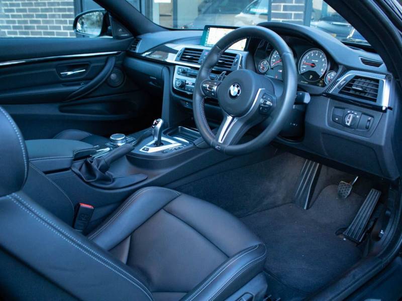 BMW M4   Registered:2019(69)