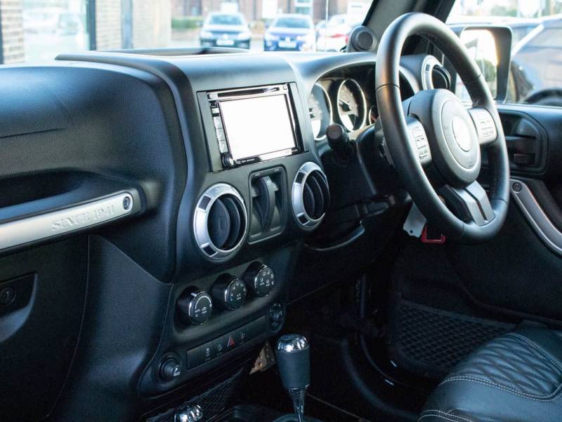 Jeep Wrangler   Registered:2014(64)