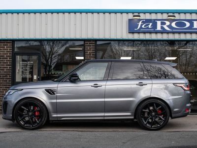 Land Rover Range Rover Sport 5.0 V8 Supercharged SVR Auto 575bhp Estate Petrol Eiger Grey Metallic