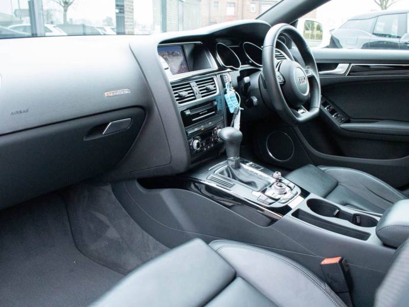 Audi A5   Registered:2014(64)