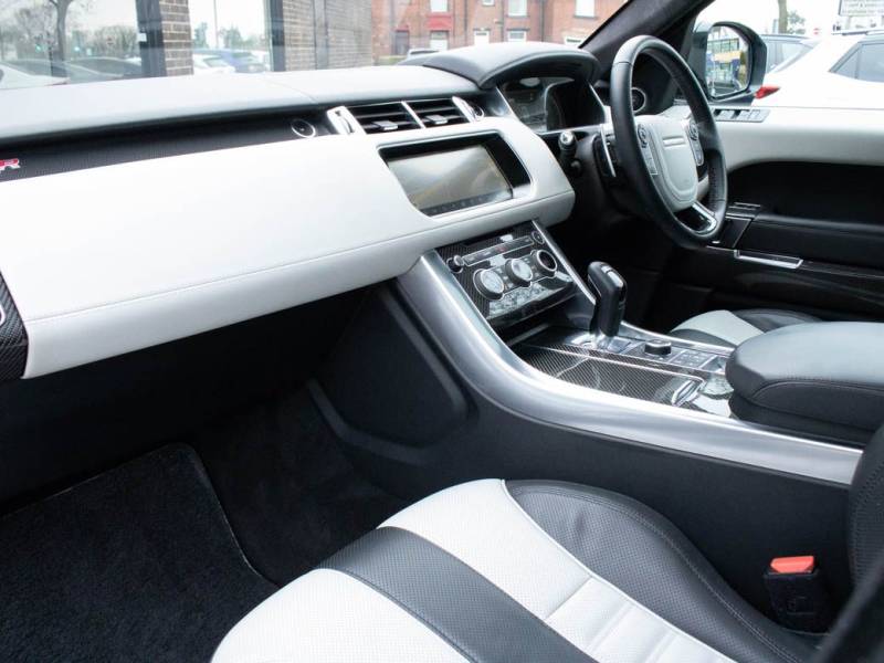 Land Rover Range Rover Sport   Registered:2017(66)