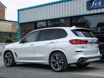 BMW X5 3.0 xDrive M50d Auto 400ps Estate Diesel Mineral White Metallic