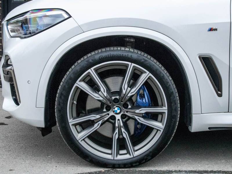 BMW X5   Registered:2019(19)