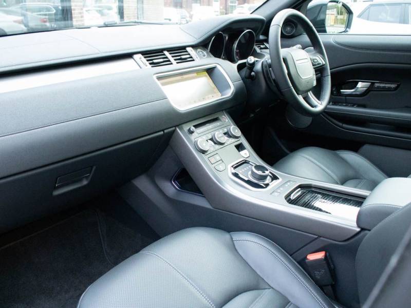 Land Rover Range Rover Evoque   Registered:2018(18)