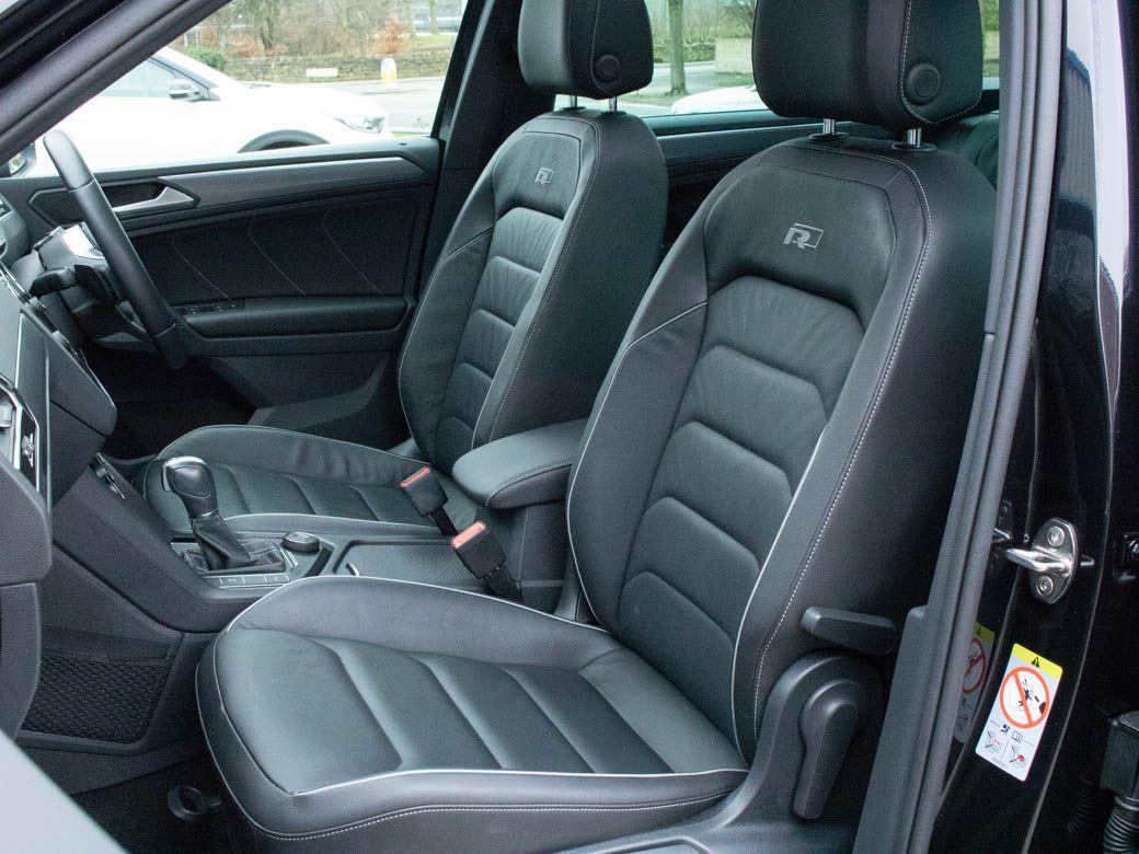 Volkswagen Tiguan 2.0 TDI 4MOTION R-Line Leather DSG 150ps Estate Diesel Deep Black Pearl