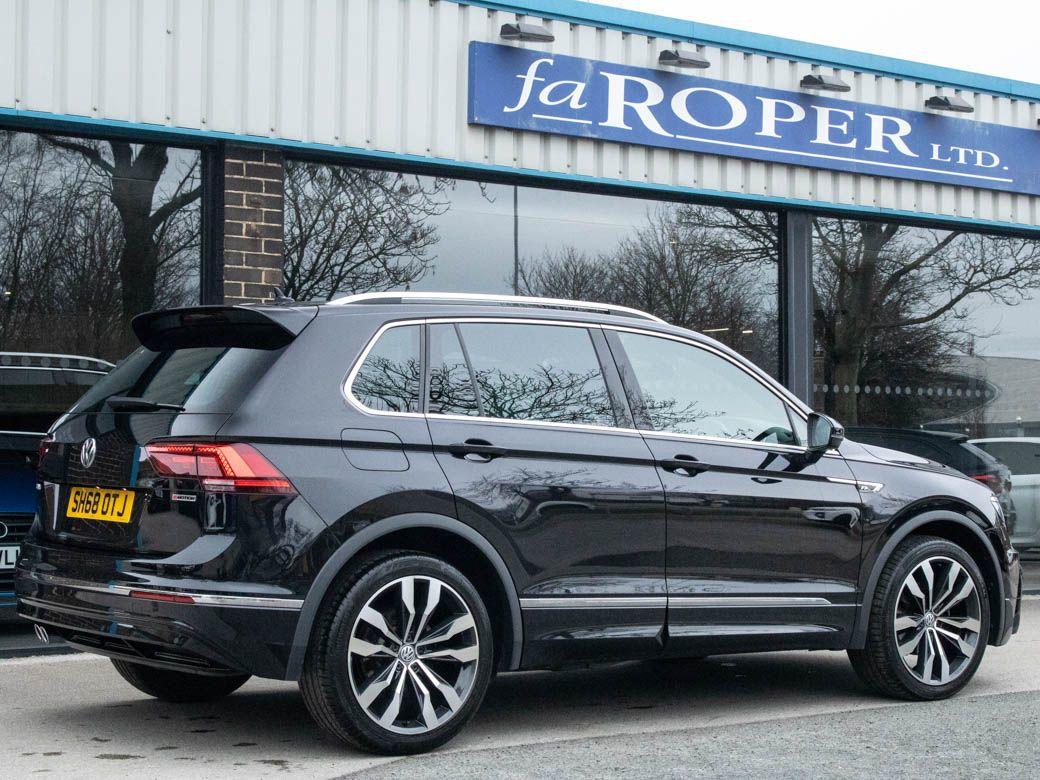 Volkswagen Tiguan 2.0 TDI 4MOTION R-Line Leather DSG 150ps Estate Diesel Deep Black Pearl