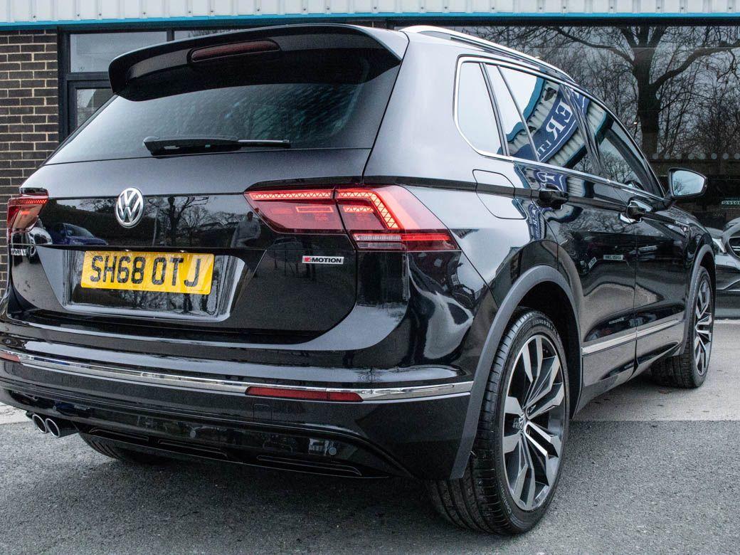 Volkswagen Tiguan 2.0 TDI 4MOTION R-Line Leather DSG 150ps Estate Diesel Deep Black Pearl