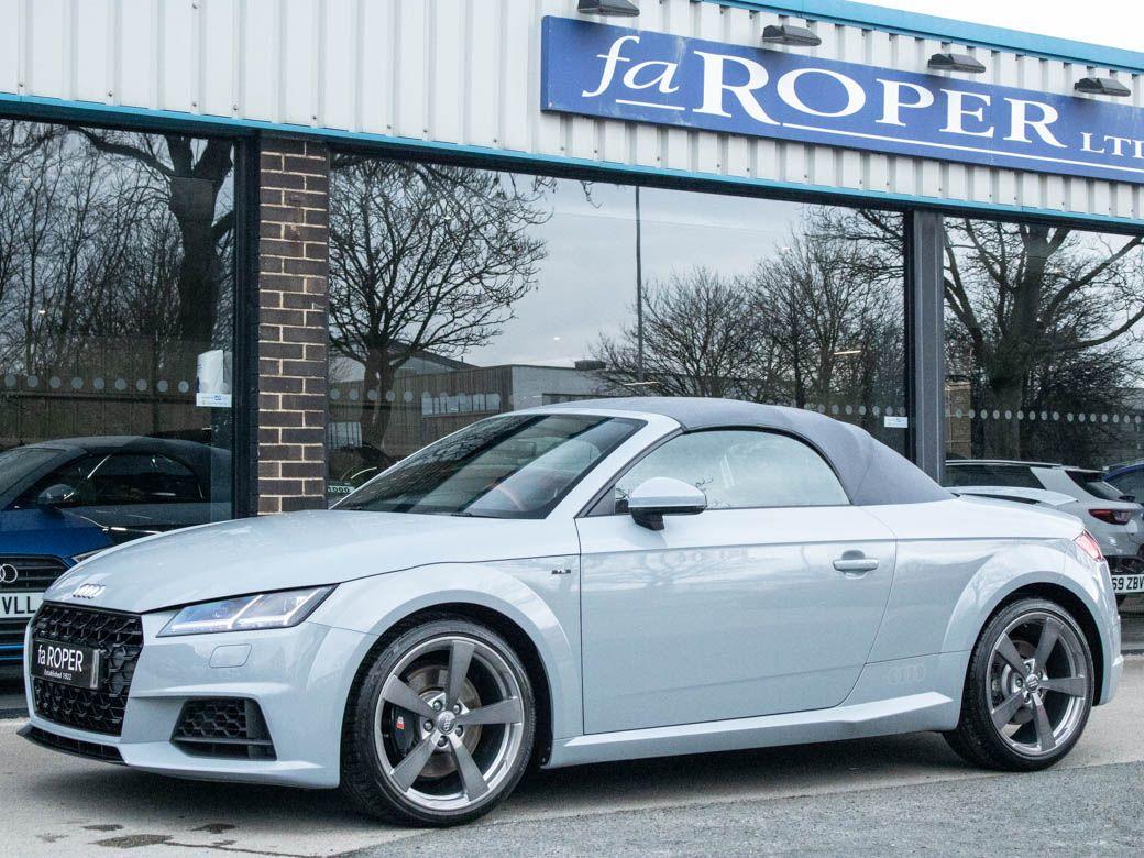 Audi TT 2.0 Roadster '20 Years Edition' 45 TFSI quattro S-tronic 245ps Convertible Petrol Arrow Grey Pearl