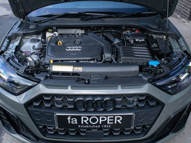 Audi A1   Registered:2019(19)