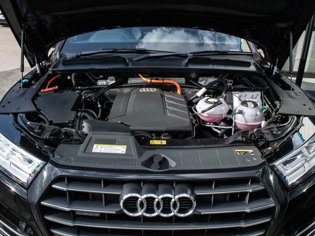 Audi Q5 2.0 55 TFSIe quattro S Line Competition S-tronic PHEV Estate Petrol / Electric Hybrid Mythos Black Metallic