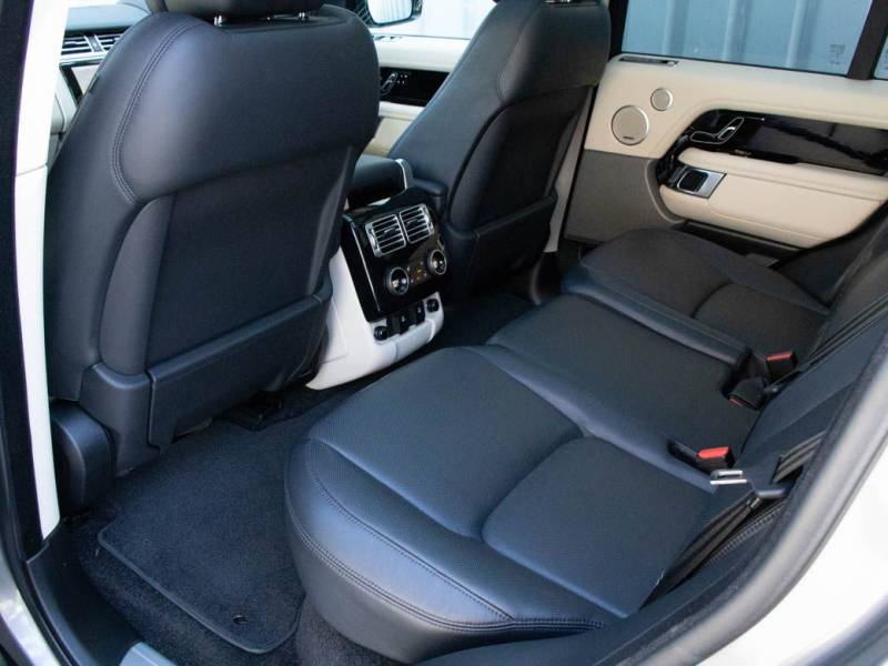 Land Rover Range Rover   Registered:2018(67)