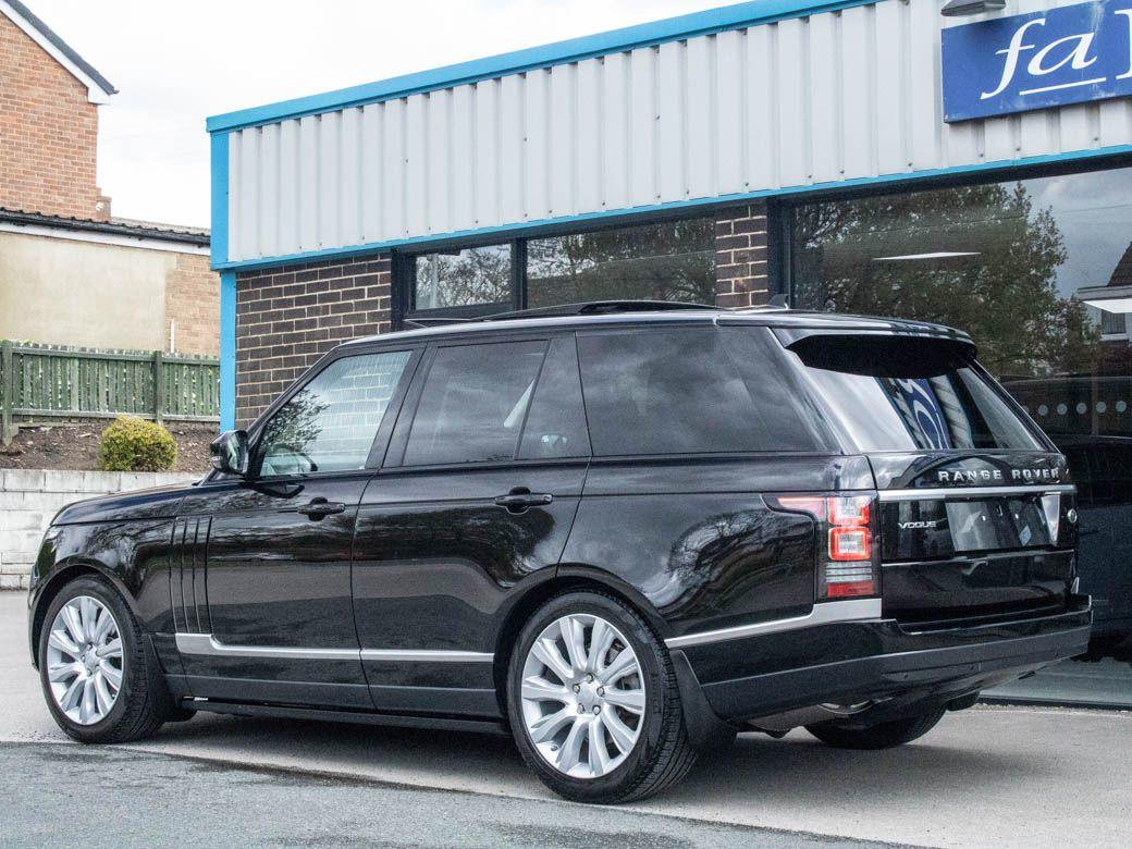 Land Rover Range Rover 3.0 TDV6 Vogue Auto Estate Diesel Santorini Black Metallic