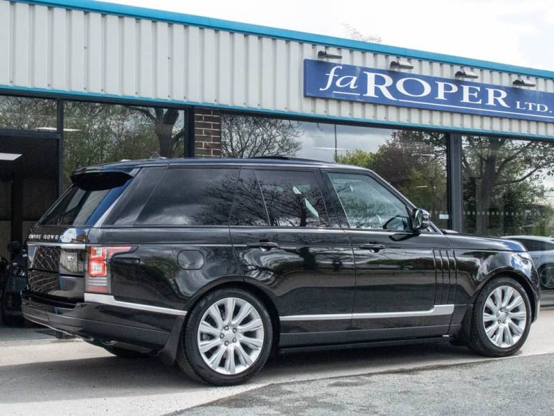 Land Rover Range Rover   Registered:2015(65)