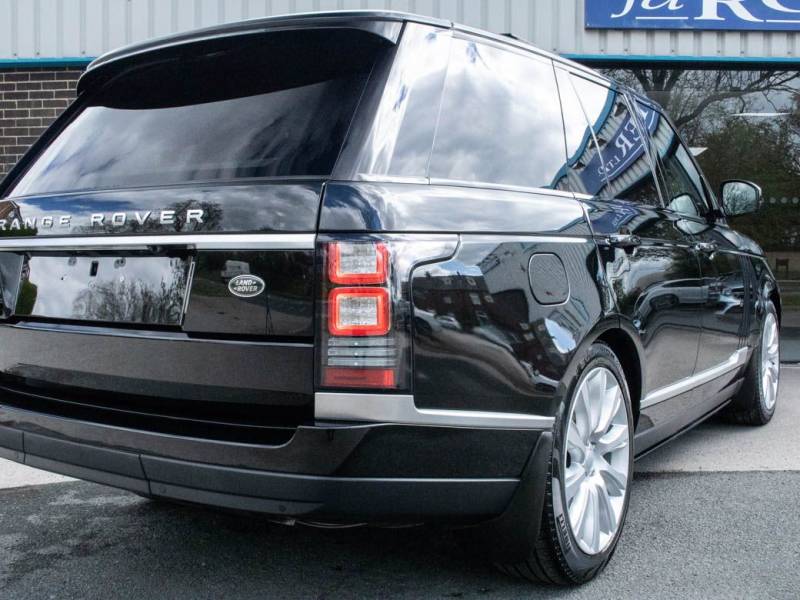 Land Rover Range Rover   Registered:2015(65)