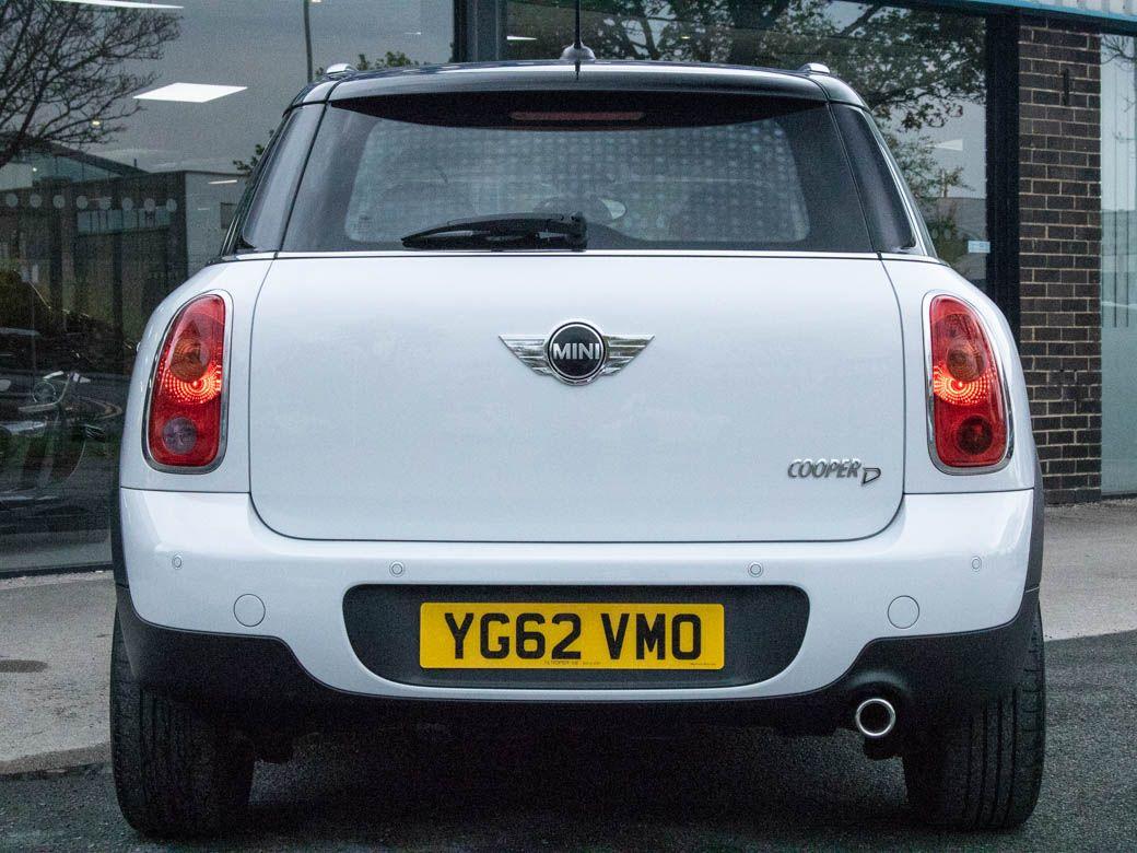 Mini Countryman 2.0 Cooper D ALL4 Auto Hatchback Diesel Light White