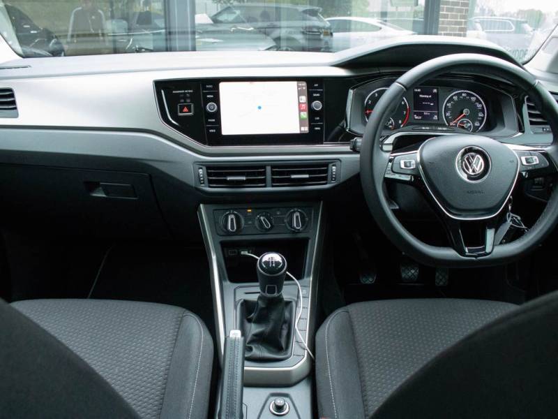 Volkswagen Polo   Registered:2018(18)