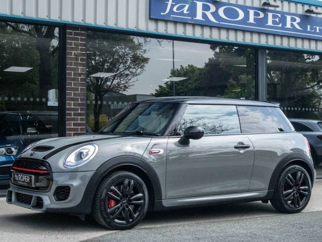 2017 Mini Hatchback 2.0 John Cooper Works 3 door 231bhp