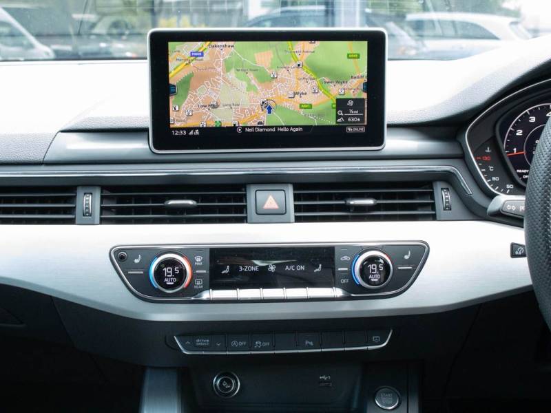 Audi A4   Registered:2018(68)