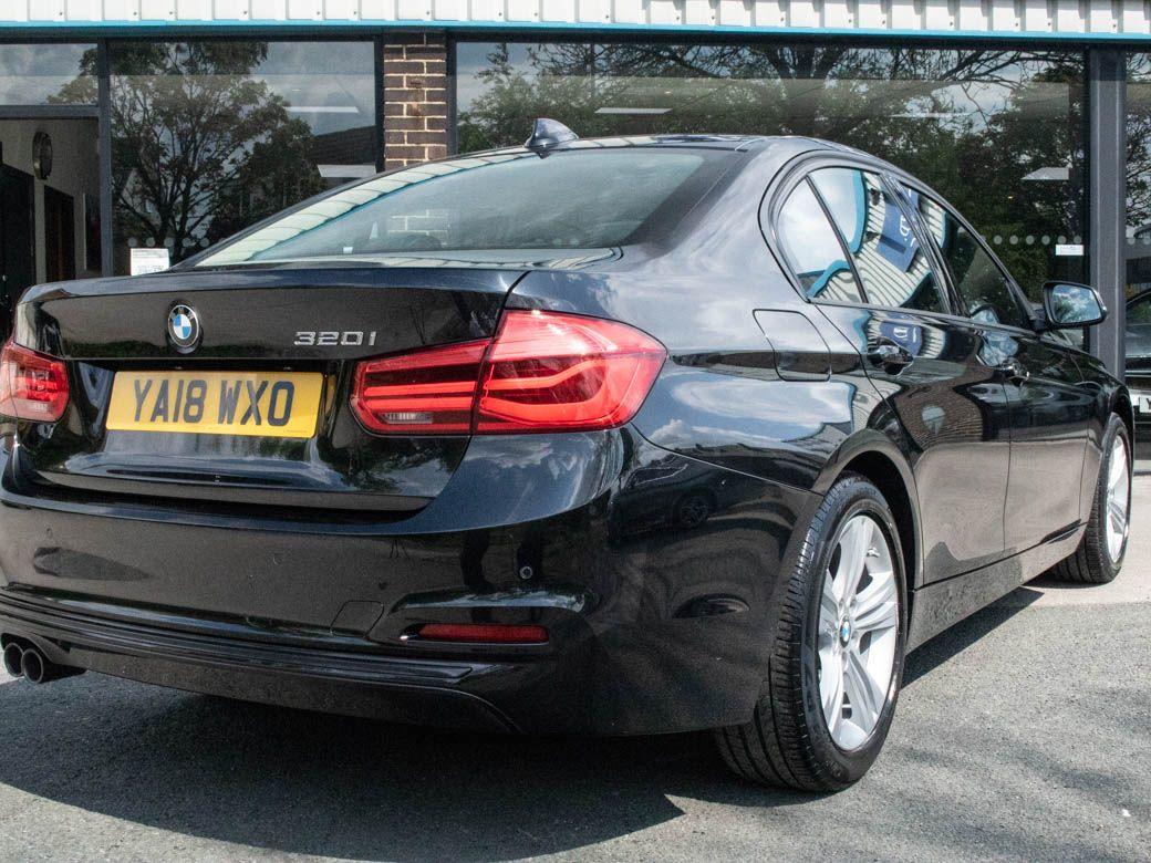 BMW 3 Series 2.0 320i Sport Auto Saloon Petrol Black Sapphire Metallic