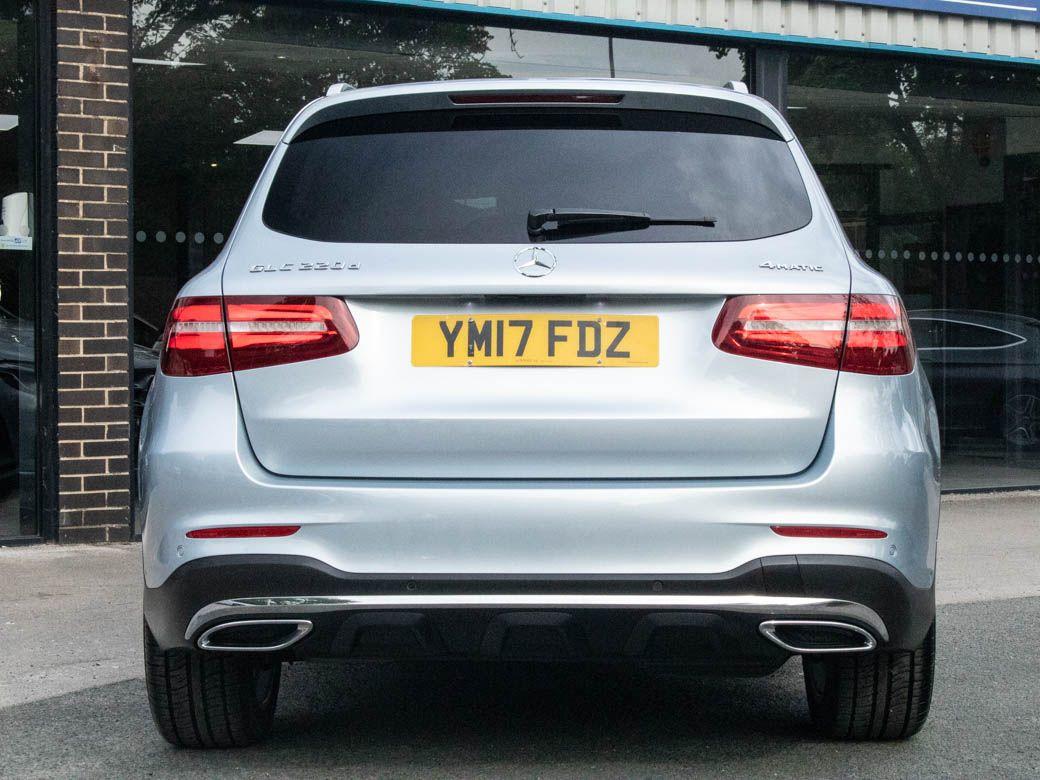 Mercedes-Benz GLC 2.1 GLC 220d 4MATIC AMG Line Premium 9G-tronic Estate Diesel Diamond Silver Metallic