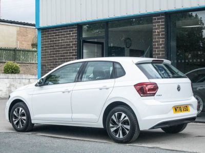 Volkswagen Polo 1.0 TSI SE DSG 5 door 95ps Hatchback Petrol Pure White