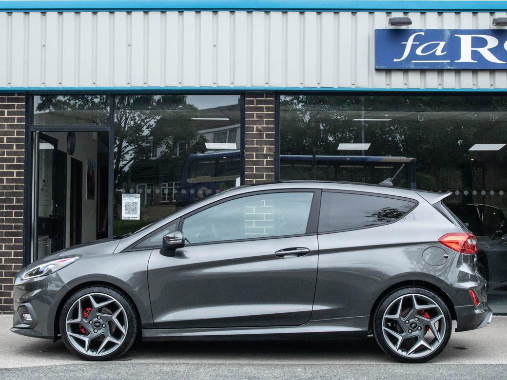 Ford Fiesta 1.5 ST-3 Ecoboost Performance Pack 3 door Hatchback Petrol Magnetic Grey Metallic