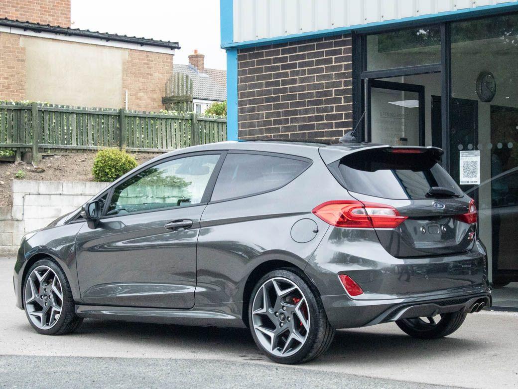 Ford Fiesta 1.5 ST-3 Ecoboost Performance Pack 3 door Hatchback Petrol Magnetic Grey Metallic