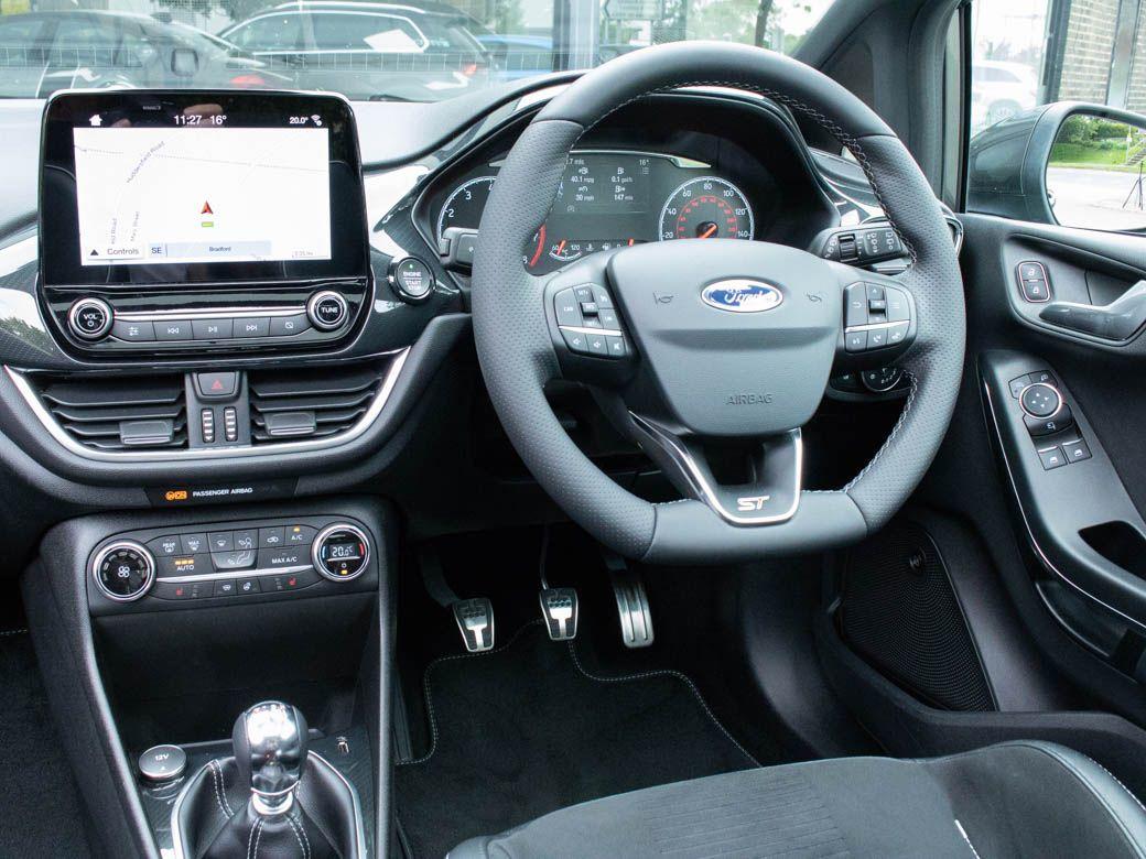Ford Fiesta 1.5 ST-3 Ecoboost Performance Pack 3 door Hatchback Petrol Magnetic Grey Metallic