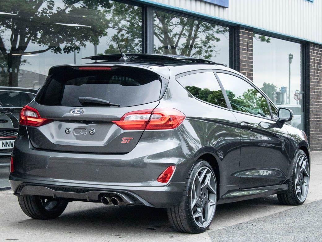 Ford Fiesta 1.5 ST-3 Ecoboost Performance Pack 3 door Hatchback Petrol Magnetic Grey Metallic