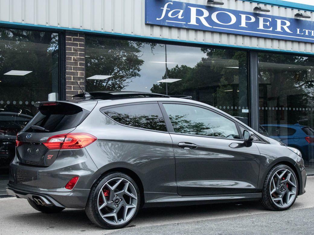 Ford Fiesta 1.5 ST-3 Ecoboost Performance Pack 3 door Hatchback Petrol Magnetic Grey Metallic