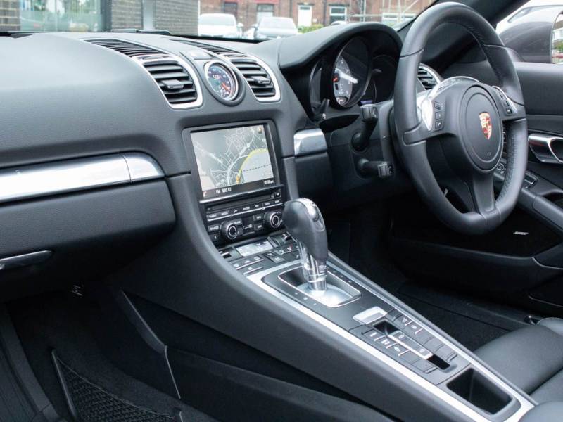 Porsche Boxster   Registered:2015(15)