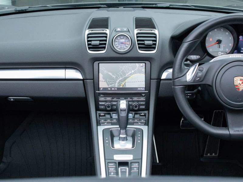 Porsche Boxster   Registered:2015(15)