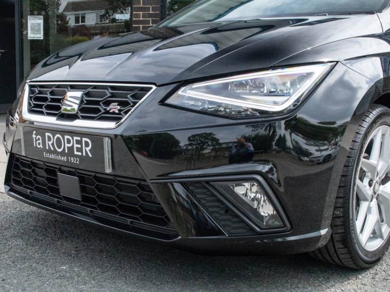 SEAT Ibiza   Registered:2020(20)