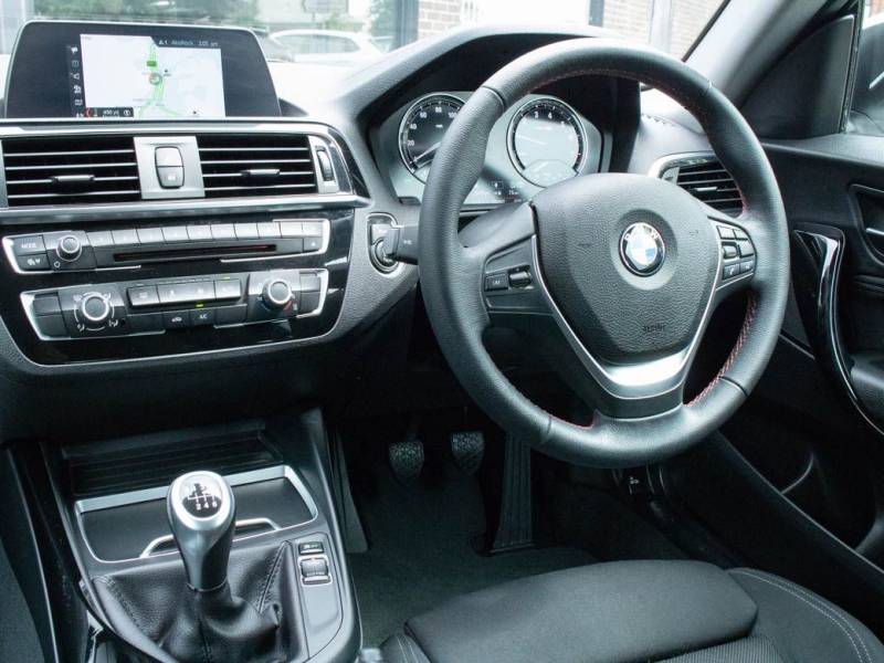 BMW 1 Series   Registered:2017(67)