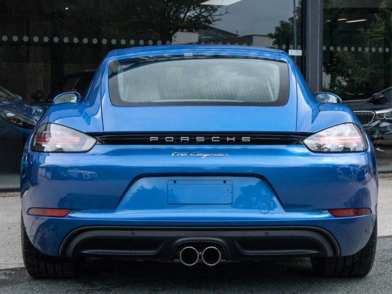 Porsche Cayman   Registered:2018(18)