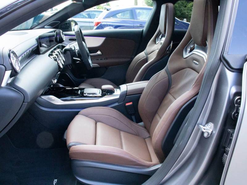 Mercedes Benz CLA   Registered:2020(70)