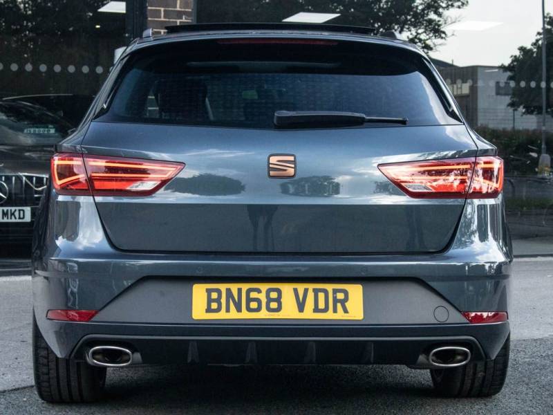 SEAT Leon   Registered:2018(68)