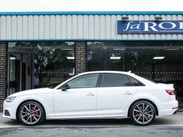 2018 Audi A4 S4 3.0 TFSI quattro Tiptronic 354ps