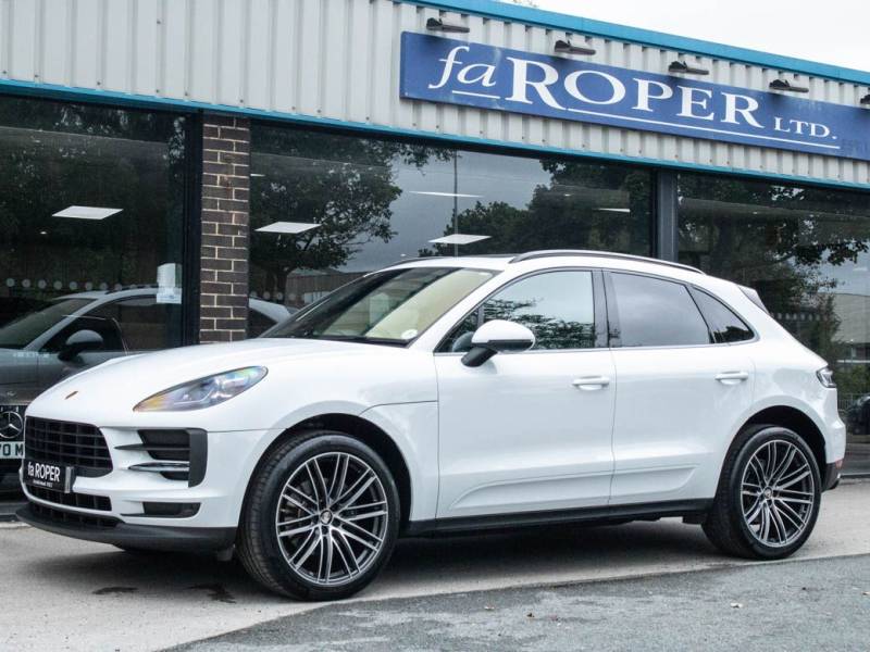 Porsche Macan   Registered:2018(68)