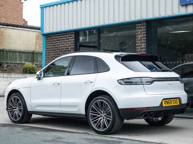 Porsche Macan   Registered:2018(68)