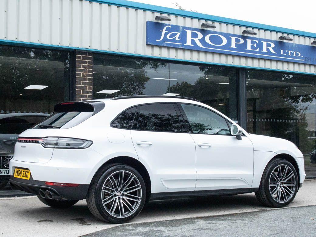 Porsche Macan 2.0T AWD 'Facelift' PDK 245ps Estate Petrol Carrara White Metallic